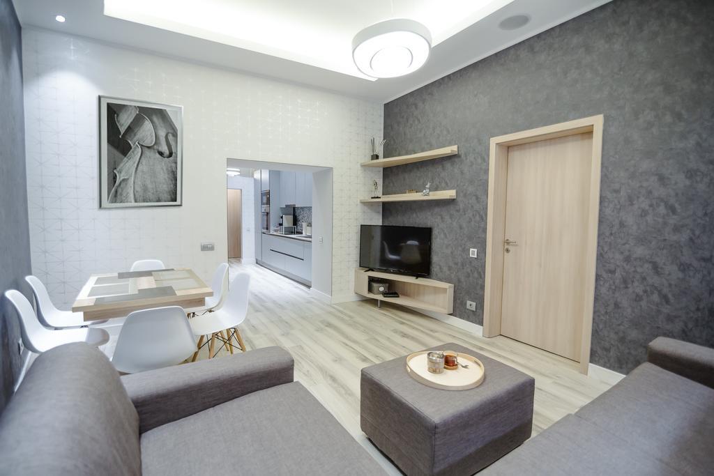 Mava Apartments Виена Екстериор снимка