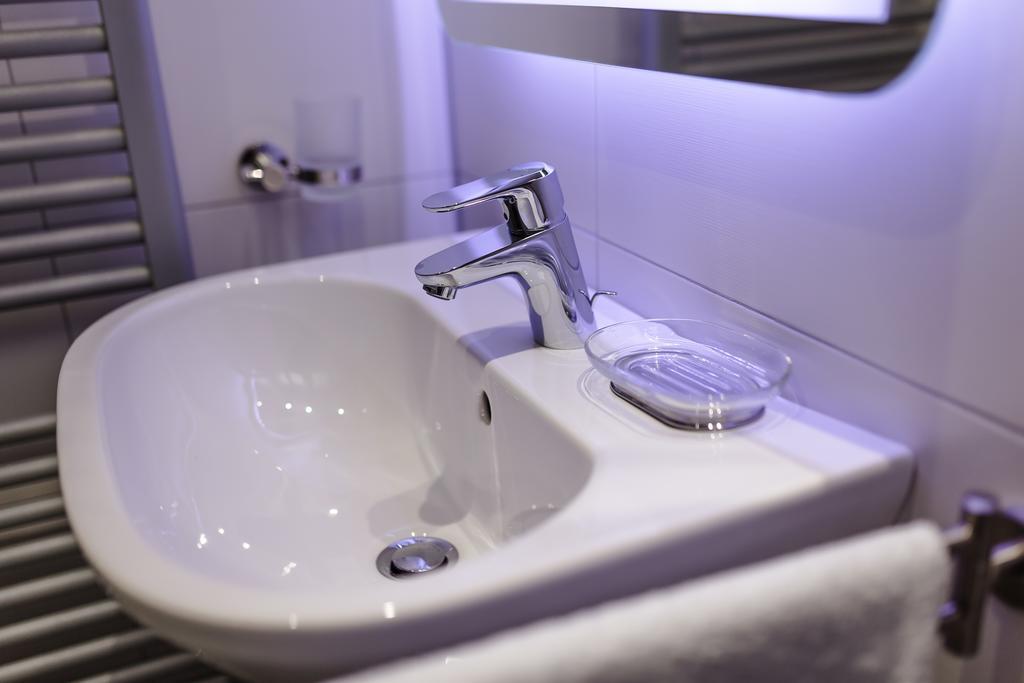 Mava Apartments Виена Екстериор снимка